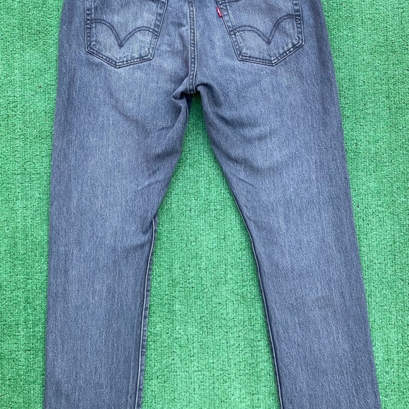 Levi’s 501xx Button Fly Faded Jeans Women’s Size 31x31 - Picture 8 of 11